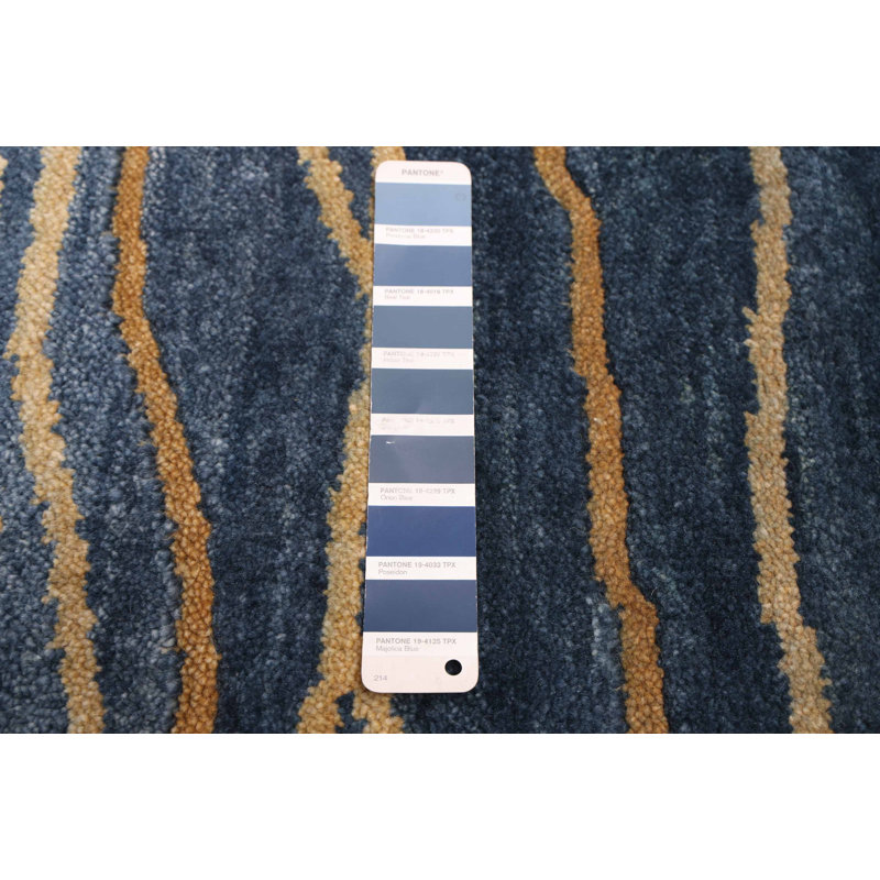 Tapis bleu marine 5 pi 2 po x 7 pi 3 po Peshawar Ziegler