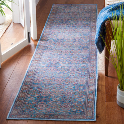 Serapi Performance Machine Washable Oriental Rug
