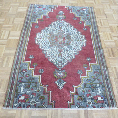 Corentin One-of-a-Kind 3'10" X 5'9" Wool Area Rug in Red