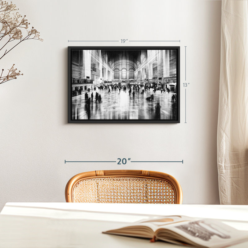 «Urban Stretch Grand Central Wall Art», H 13 po x l 19 po