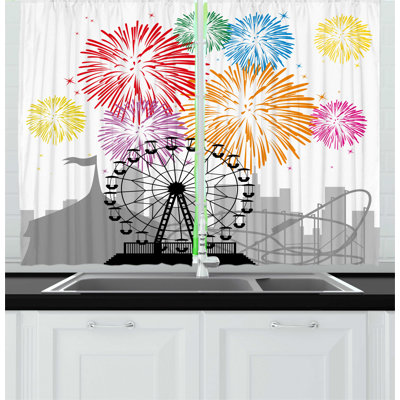 Pointed Kitchen Curtain