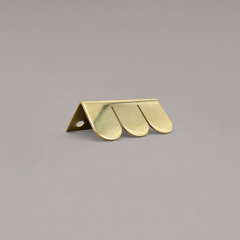 Sweep Edge Pull, Unlacquered Brass