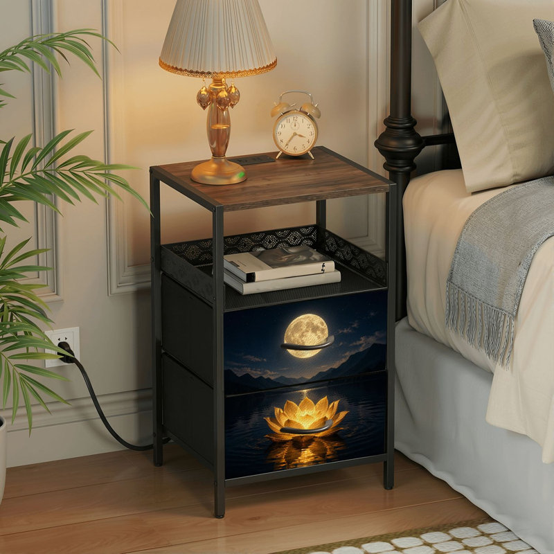 Table de chevet 2 tiroirs avec station de charge, table de chevet pour chambre avec ports USB et amp; Outlets, tablette ouverte noire, table de chevet avec imprimé de fleurs de lotus doré flottant sous la pleine lune