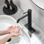 Single-Hole Single-Handle Bathroom Faucet-122282156