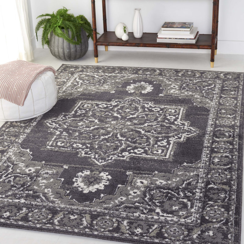 Pyramid Performance Oriental Rug, Rectangle 5'3" x 7'8"