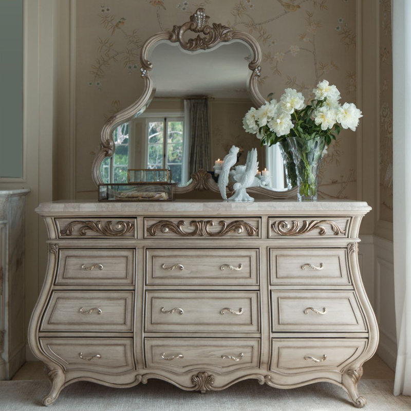 Platine de Royale Dresser & Mirror Set, Champagne