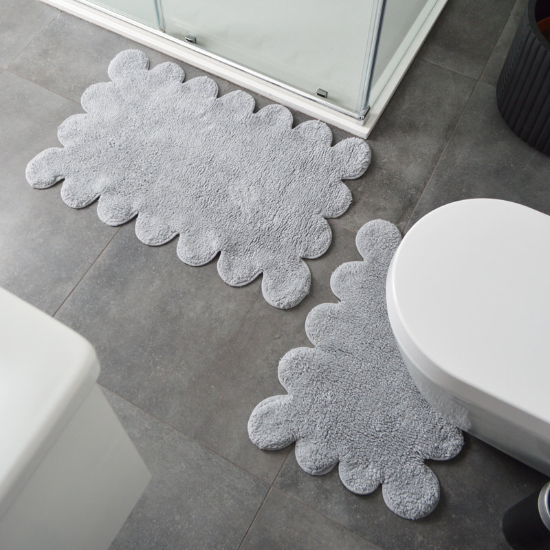 Two Piece Scalloped Bath Mat Set, Grey