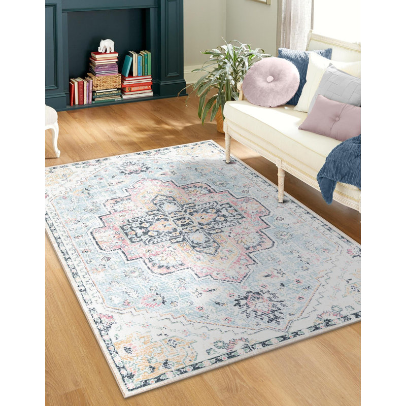 Minar Tendria Rug, Rectangle 6'7" x 9'