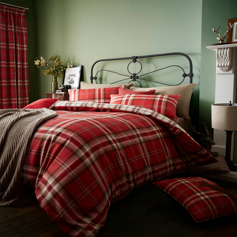Kelso Pencil Pleat Room Darkening Curtains, Red