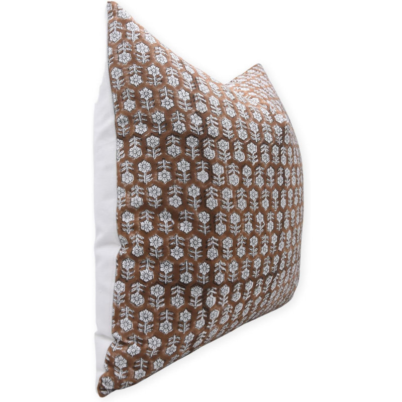 Coussin décoratif en coton fabriqué à la main avec bloc Fab Fabine - Tulsi Buti, H 14 po x l 14 po, rouille