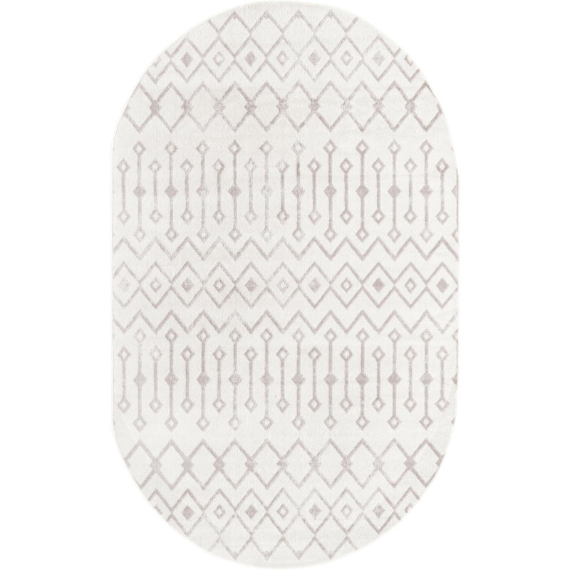 Moroccan Indoor Rug, Oval 4' x 6'