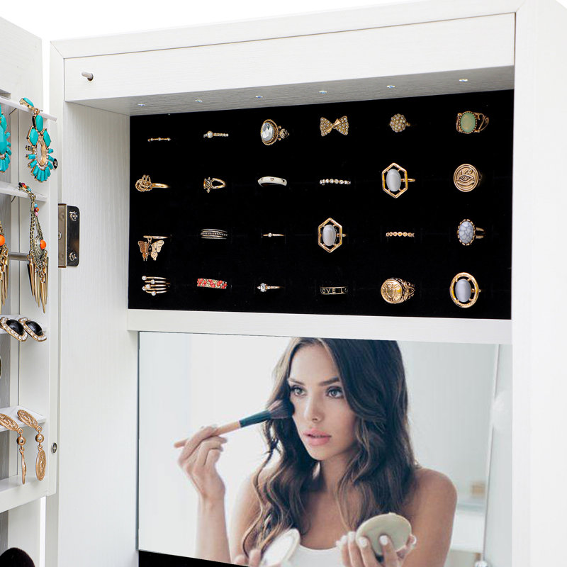 Armoire à bijoux avec miroir Mailah
