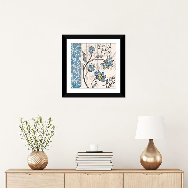 «Blooming Season II», impression sur toile tendue, H 16 po x l 16 po x P 1 po, Papier beaux-arts encadré noir, Blanc