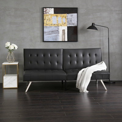 Canapé-lit polyvalent à structure en bois avec pieds en acier inoxydable, parfait pour un usage multiple et peu encombrant dans les maisons modernes.