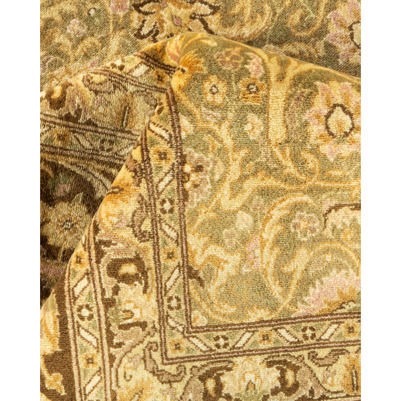 Classic One-of-a-Kind 8' 3" X 9' 10" Hand Knotted Area Rug