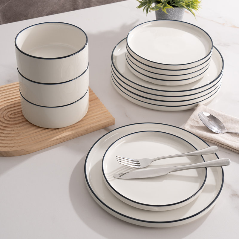 Ensemble de vaisselle et assiettes en jade Red Barrel Studio®, 18 pièces, 6 pièces, blanc, Blanc avec bordure bleue
