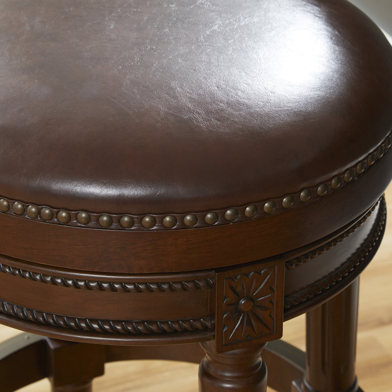 Tabouret de bar et de comptoir Mehar, Tabouret de comptoir (siège d'une hauteur de 26 p, Noyer patiné, 2