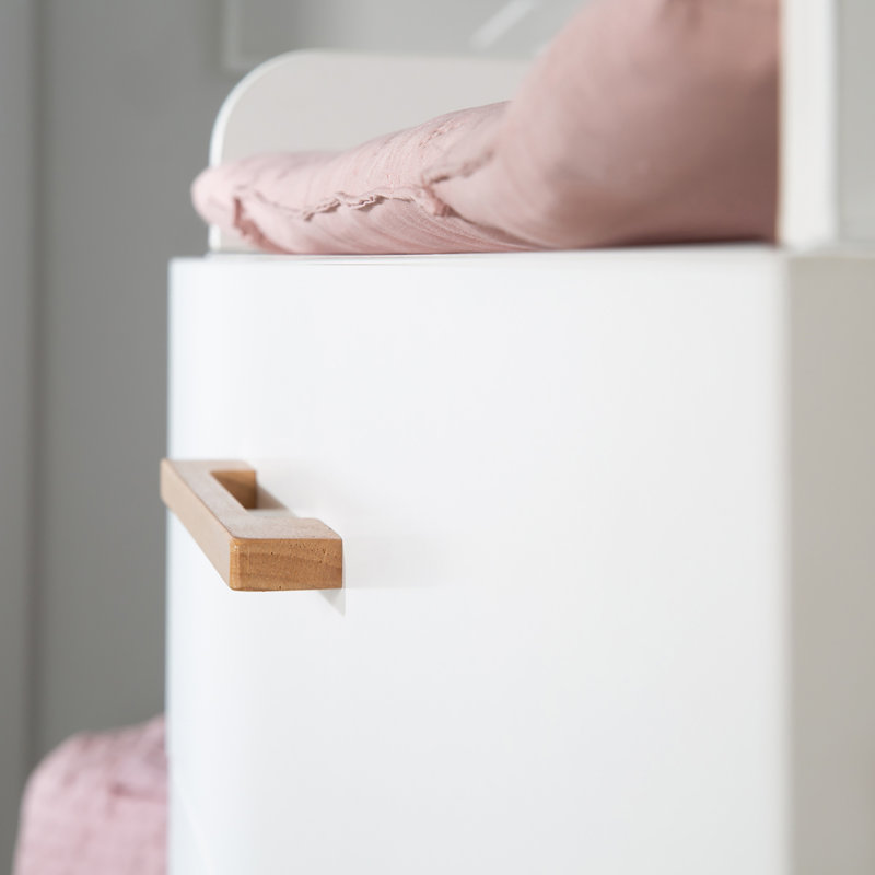 Mick Changing Table