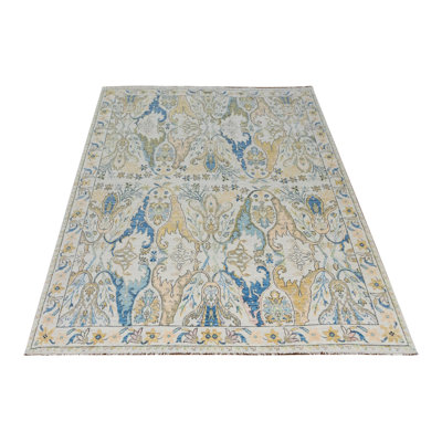 Hand Knotted Wool Indoor / Outdoor Rug
