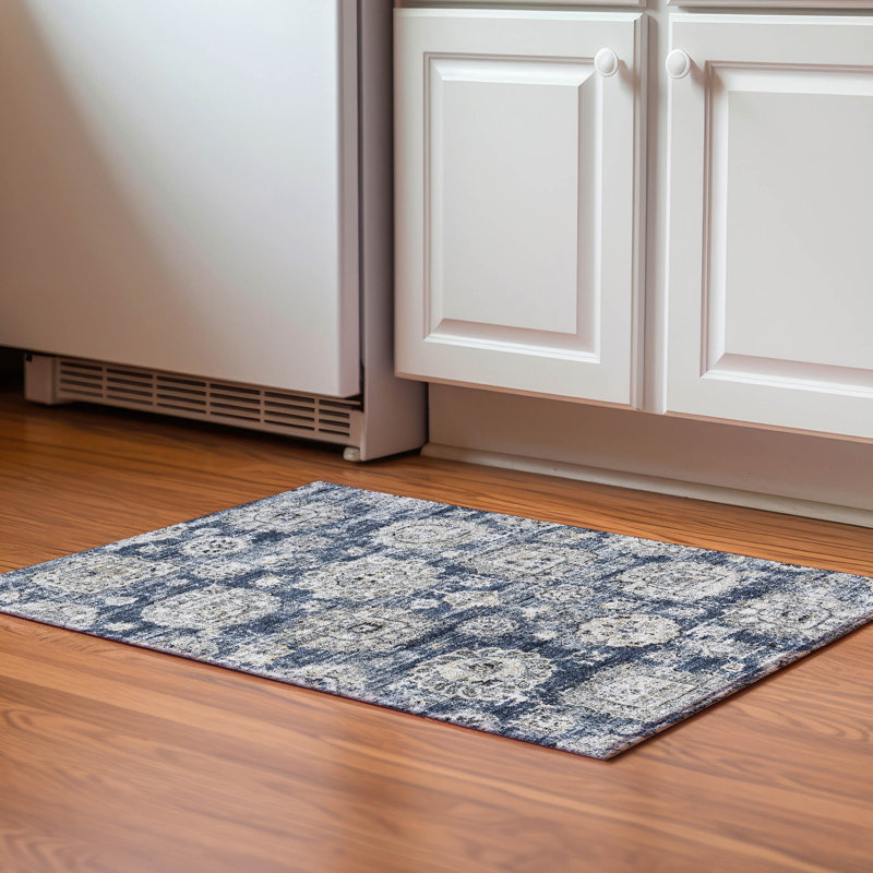 Premium Machine Washable Cerrito Navy Rug, Rectangle 1'8" x 2'6"