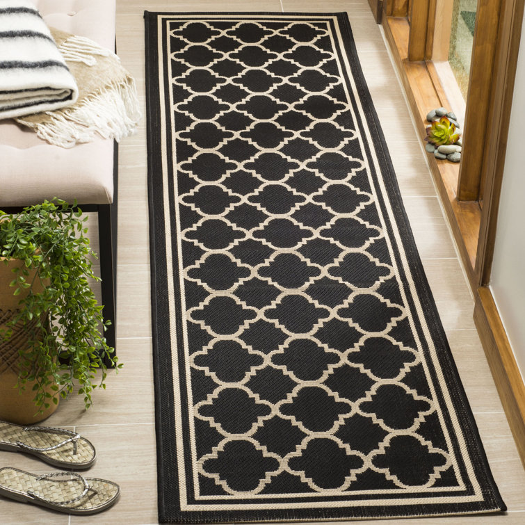 Herefordshire Indoor/Outdoor Hooked Black/Beige Rug