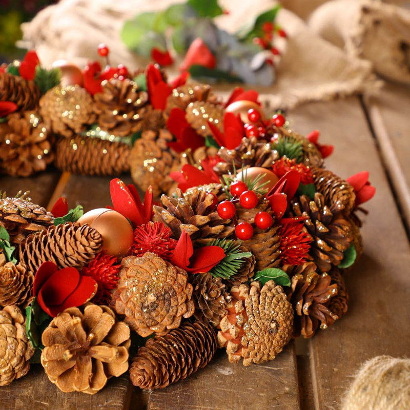 Dried Pinecones 50cm Wreath