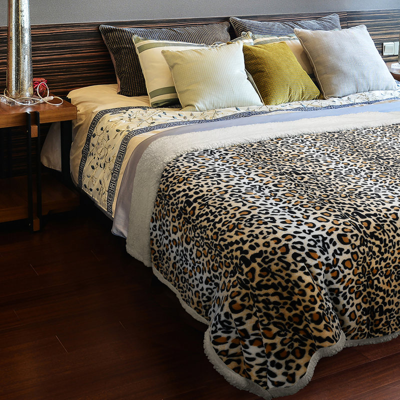 Catalonia Cheetah Sherpa Fleece Blanket, 60"x80", Reversible Plush Throw