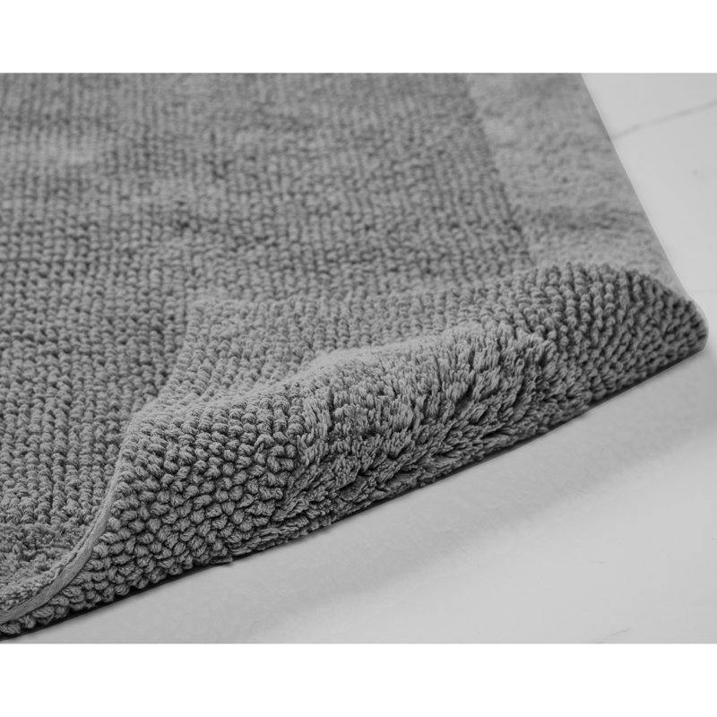 Ensemble de tapis pour salle de bain réversible 4 pièces Edge, Gris, 4 pièces (17 po x 24 po | 20 po x 20 po | 21 po x