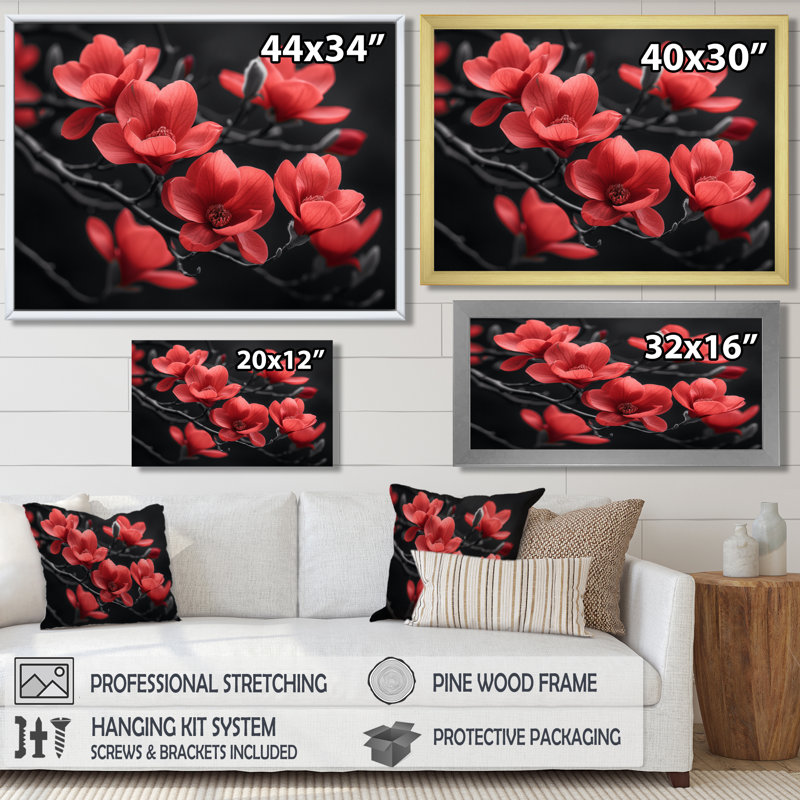 «Magnolias Photo II» - art mural rouge, Toile tendue, H 24 po x l 32 po
