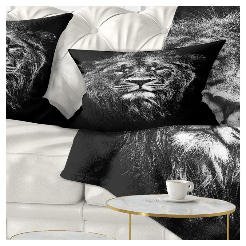 Coussin décoratif à imprimé lion mâle mâle