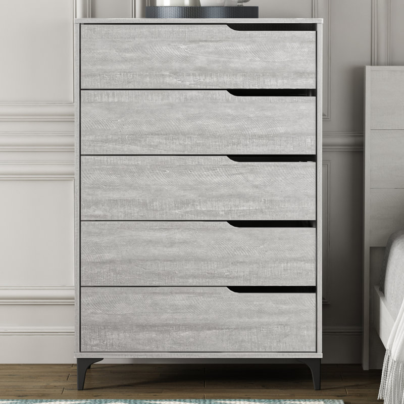 Norcross 5 Drawer 31'' W Dresser, Dusty Gray Oak
