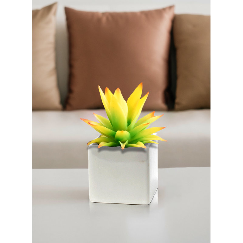 Ceramic Table Vase