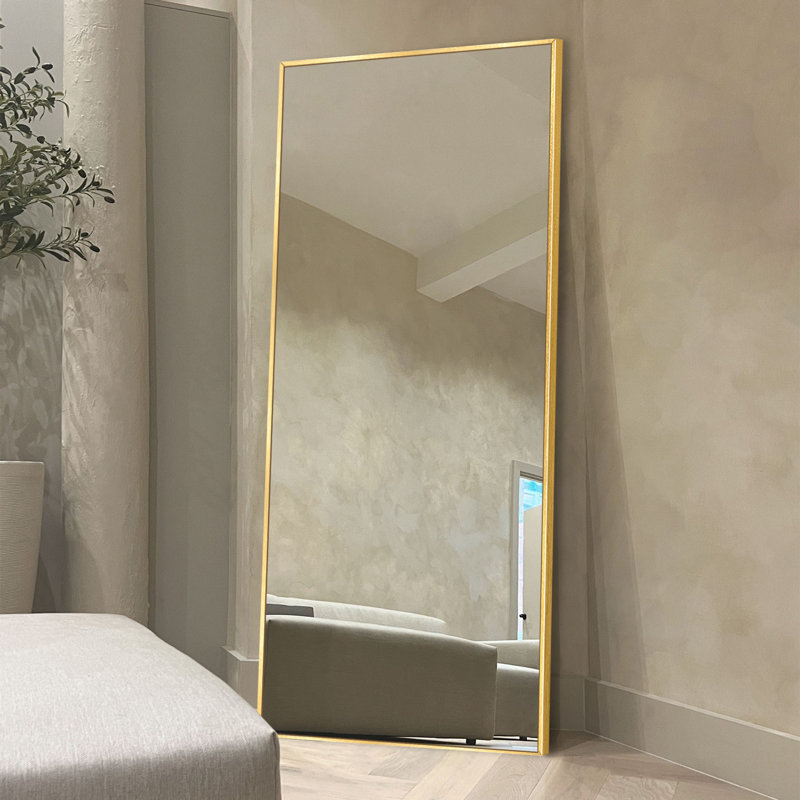 Miroir pleine grandeur Vertell, 65 po x 22 po, Or brossé