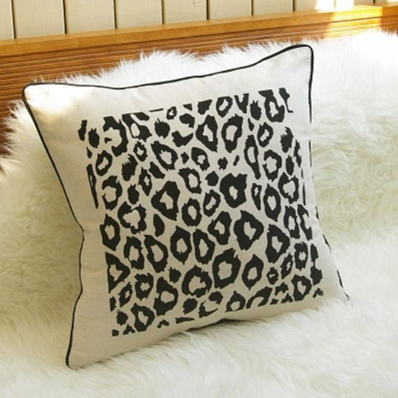 Coussin en duvet Animal, Plumes