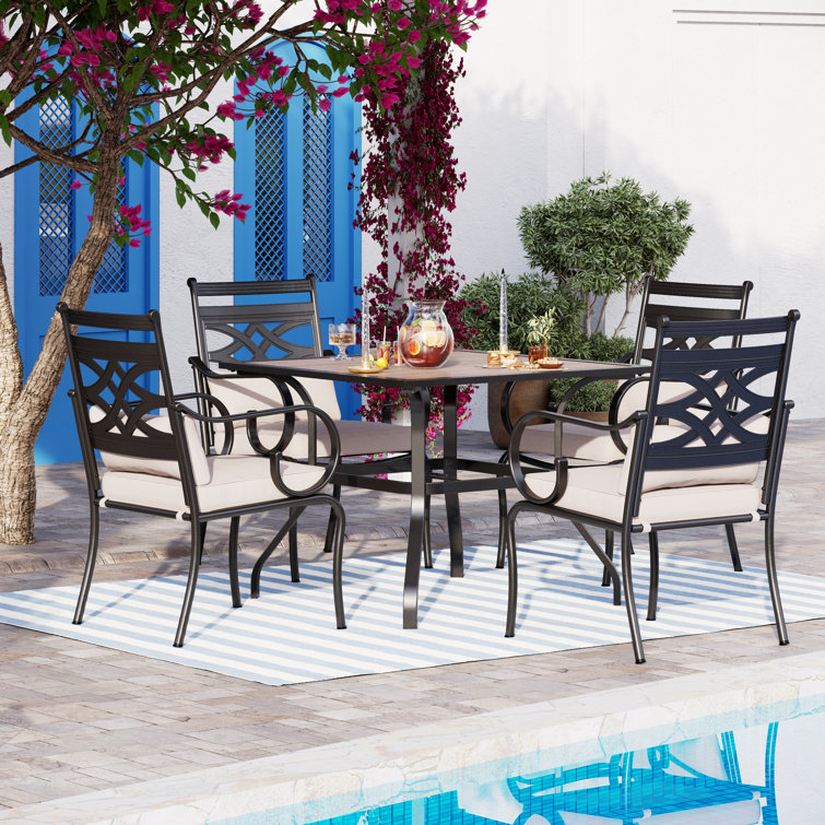 Square 4 - Person 37'' Long Dining Set With Cushions
