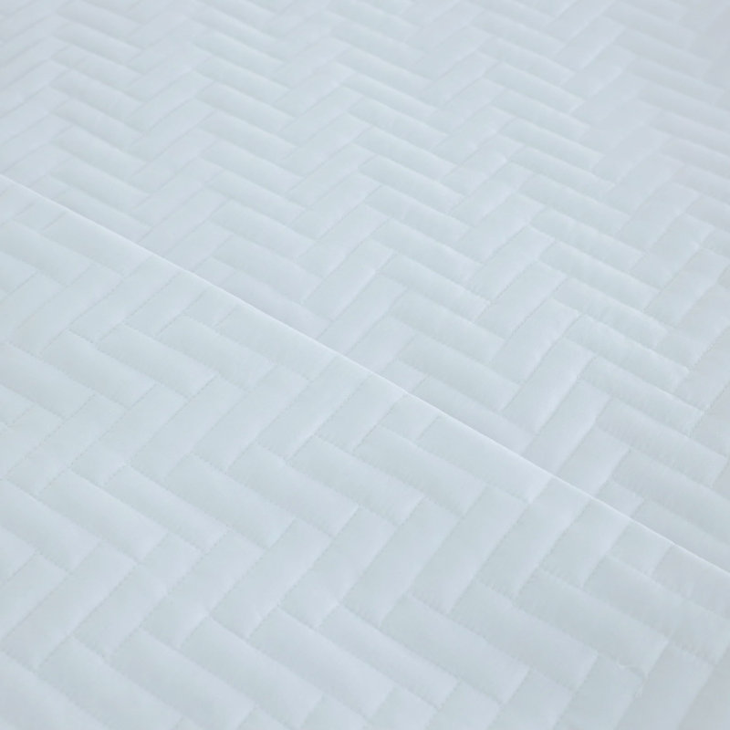 Martex Ultra Touch Suites White Coverlet, Queen (92x96)