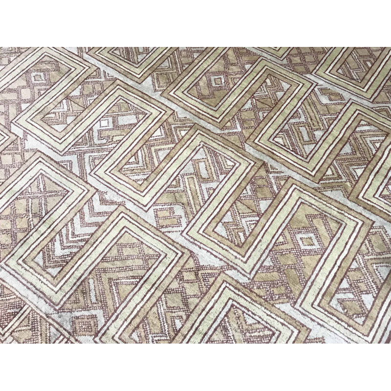 Tapis beige noué à la main de haute qualité