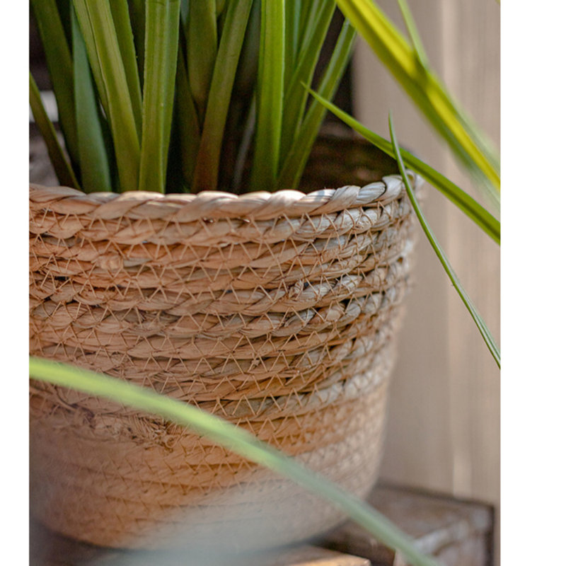 Panier de fleurs en paille naturelle, H 5,5 po x l 6,9 po x P 6,9 po
