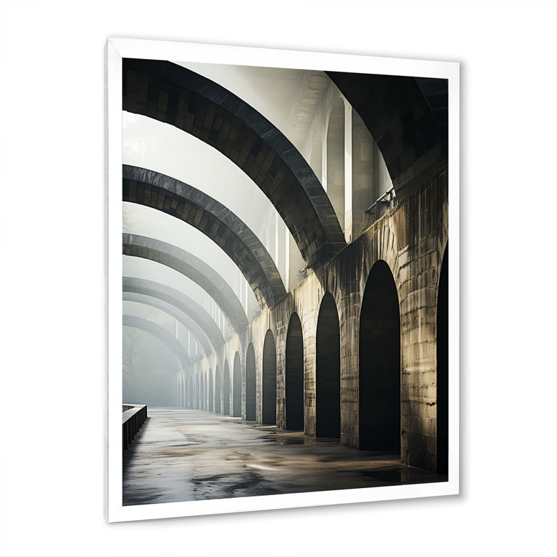 Klarita Beige Bridge Majestic Arch Graphite, H 20 po x l 12 po x P 1 po, Cadre photo blanc