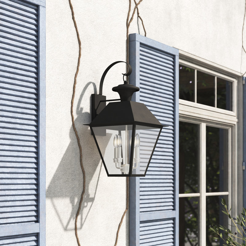 Lanterne murale d'extérieur noire à 4 ampoules H 27,5 po Anselm