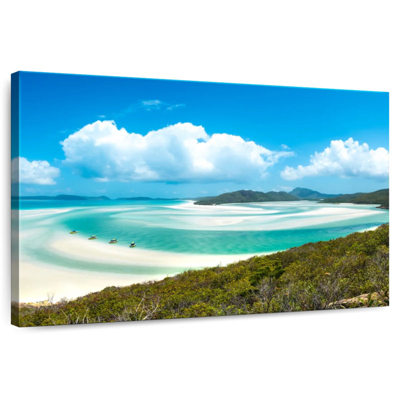 Nicci Whitehaven Beach Paradise