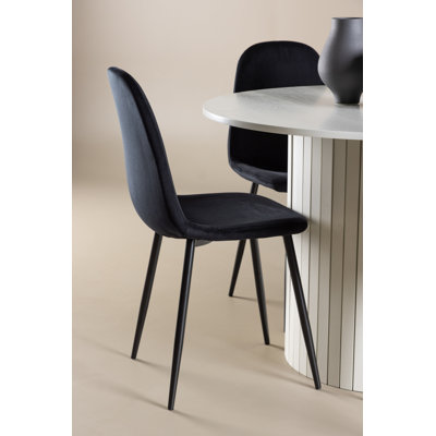 Muenster 4 - Person Dining Set