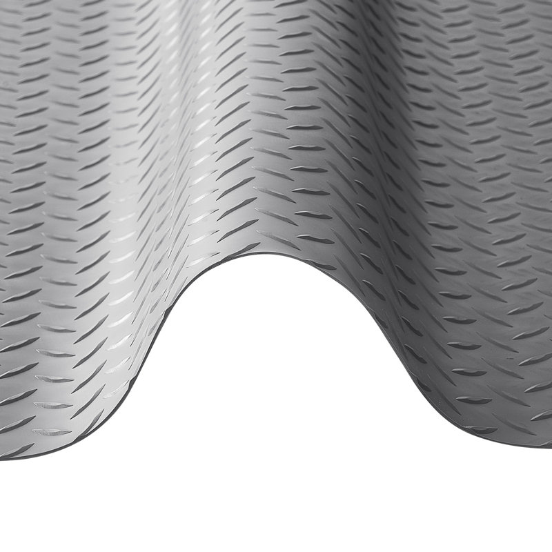Rouleau de plancher de garage, tapis de plancher de garage 7,5 x 17 pi, tapis protecteur de plaque de diamant en PVC épaissi de 2,2 mm avec ruban adhésif double face, antidérapant, facile à nettoyer pour l'entrepôt, salles de sport, gris argenté