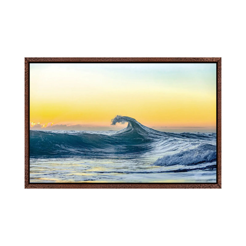 Lemon Crest 1 Piece Wall Art on Canvas, 66.04 cm H x 45.72 cm W, Classic Wood Floater Framed
