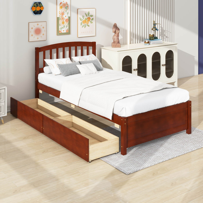 Maximisez l'espace de la chambre à coucher avec un lit plateforme simple, une structure en bois avec deux tiroirs, Noyer