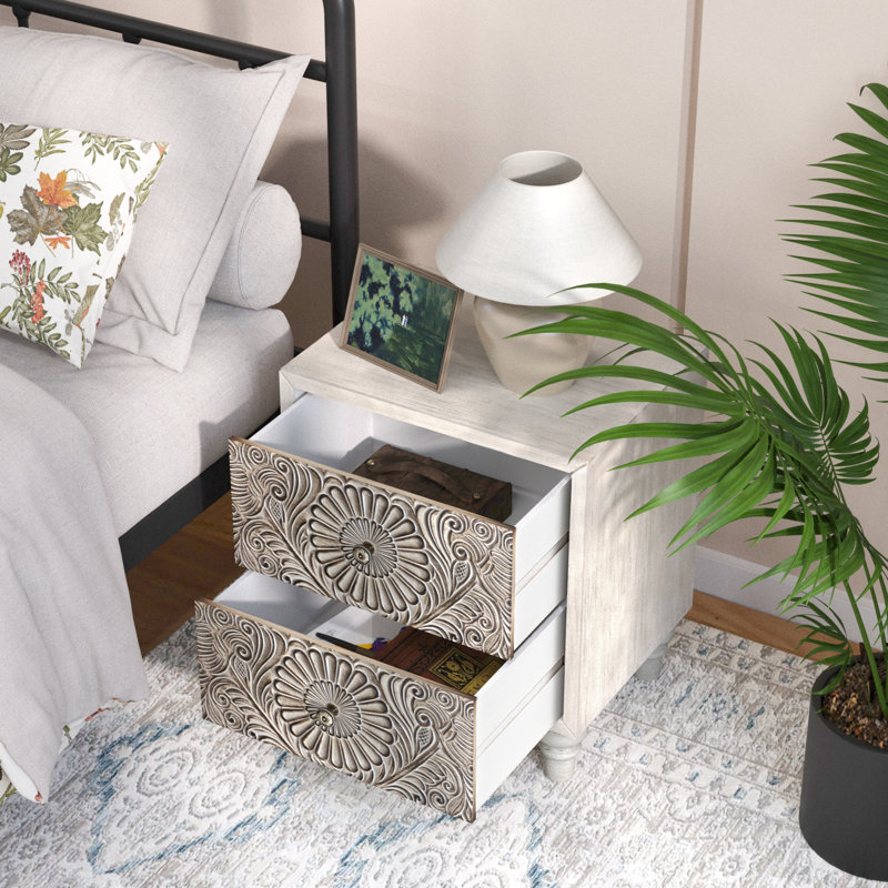 18'' W Nightstand