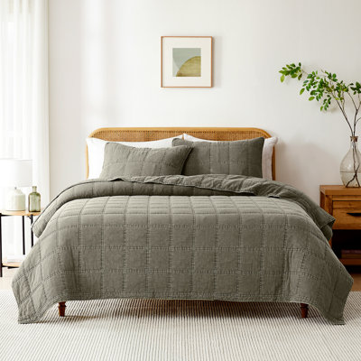 Logan Stone Washed Cotton Quilt Set