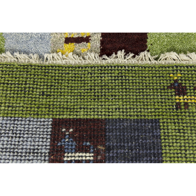 Tapis vert 1 x 4 Indo Gabbeh
