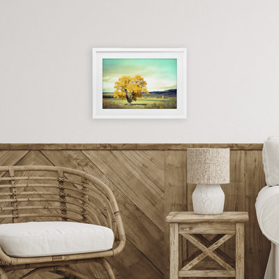 «First To Turn Tree», reproduction sous verre encadrée, conception par Annie Bailey Art