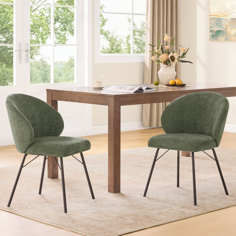 Chaises de salle à manger rembourrées en tissu crème chenille, chaises sans accoudoirs à dossier incurvé avec pieds en métal noir